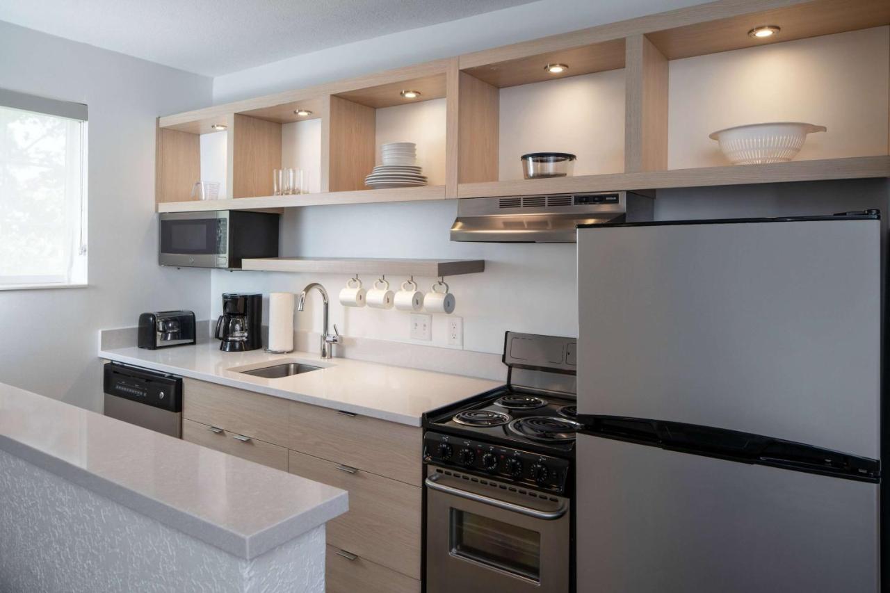 Sonesta Simply Suites פולס צ'רץ' מראה חיצוני תמונה